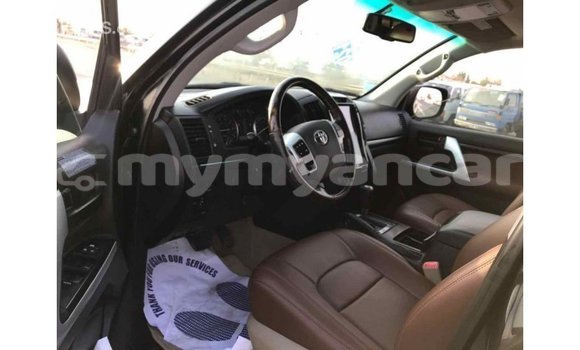 Buy Import Toyota Land Cruiser Black Car in Import - Dubai in Ayeyarwady Buy Import Toyota Land Cruiser Black Car in Import - Dubai in Ayeyarwady