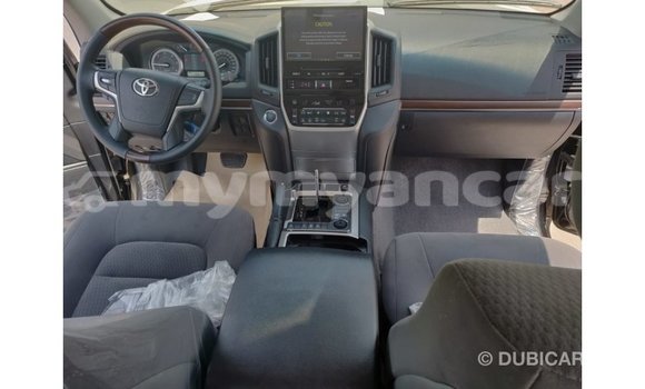 Buy Import Toyota Land Cruiser Black Car in Import - Dubai in Ayeyarwady Buy Import Toyota Land Cruiser Black Car in Import - Dubai in Ayeyarwady