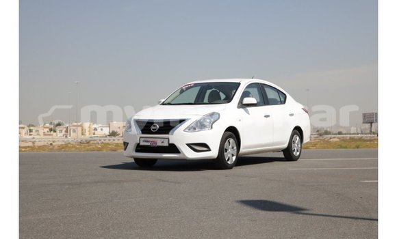 Acheter Import Voiture Nissan Sunny Blanc à Import - Dubai, #<Region:0x000000000c5121b8>
