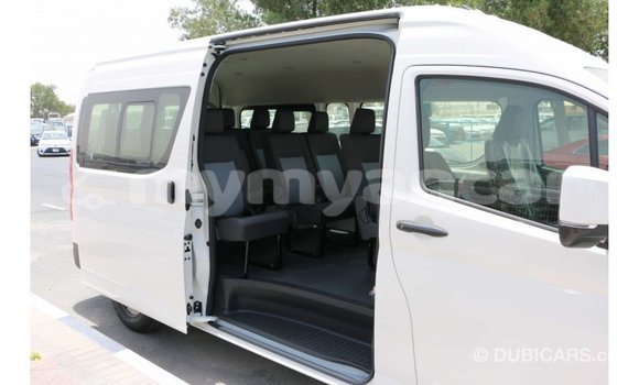 Buy Import Toyota Hiace White Car in Import - Dubai in Ayeyarwady Buy Import Toyota Hiace White Car in Import - Dubai in Ayeyarwady