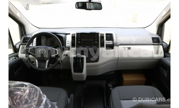 Buy Import Toyota Hiace White Car in Import - Dubai in Ayeyarwady Buy Import Toyota Hiace White Car in Import - Dubai in Ayeyarwady