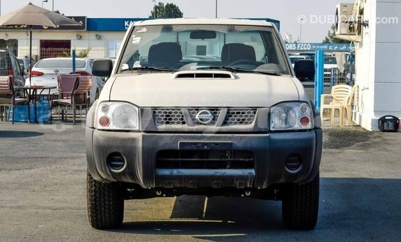 Buy Import Nissan NP 300 White Car in Import - Dubai in Ayeyarwady Buy Import Nissan NP 300 White Car in Import - Dubai in Ayeyarwady