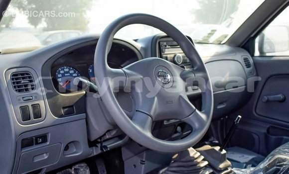 Buy Import Nissan NP 300 White Car in Import - Dubai in Ayeyarwady Buy Import Nissan NP 300 White Car in Import - Dubai in Ayeyarwady