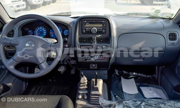 Buy Import Nissan NP 300 White Car in Import - Dubai in Ayeyarwady Buy Import Nissan NP 300 White Car in Import - Dubai in Ayeyarwady