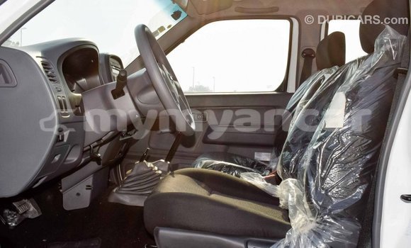 Buy Import Nissan NP 300 White Car in Import - Dubai in Ayeyarwady Buy Import Nissan NP 300 White Car in Import - Dubai in Ayeyarwady