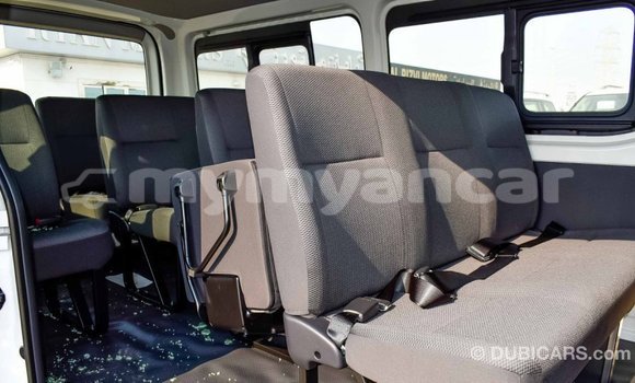 Buy Import Toyota Hiace White Car in Import - Dubai in Ayeyarwady Buy Import Toyota Hiace White Car in Import - Dubai in Ayeyarwady