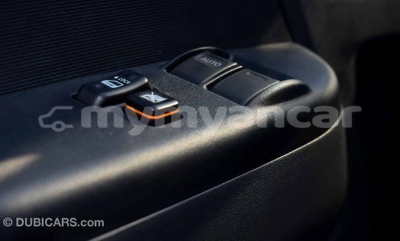 Buy Import Toyota Hiace White Car in Import - Dubai in Ayeyarwady Buy Import Toyota Hiace White Car in Import - Dubai in Ayeyarwady