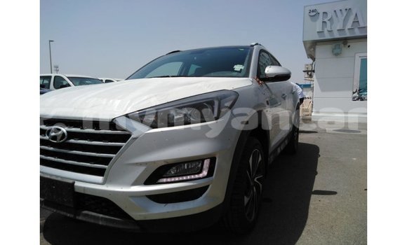 Acheter Import Voiture Kia Sportage Noir à Import - Dubai, #<Region:0x000000000c5121b8>