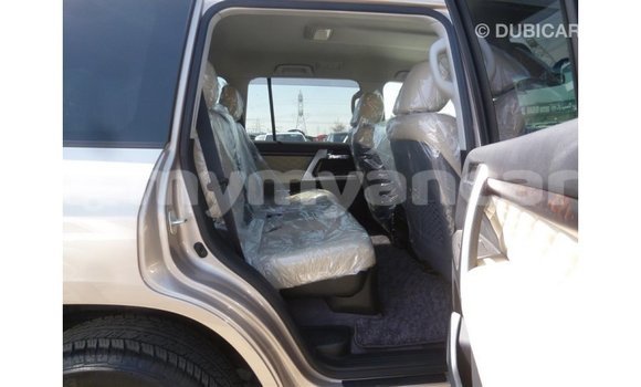 Buy Import Toyota Land Cruiser Other Car in Import - Dubai in Ayeyarwady Buy Import Toyota Land Cruiser Other Car in Import - Dubai in Ayeyarwady