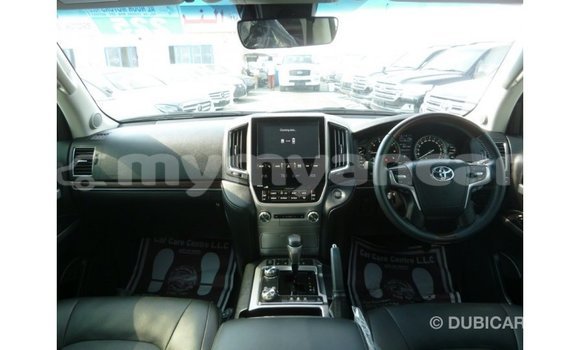 သွင်းကုန် Toyota Land Cruiser Other ကား Import - Dubai Ayeyarwady သွင်းကုန် Toyota Land Cruiser Other ကား Import - Dubai Ayeyarwady