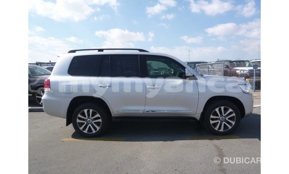 သွင်းကုန် Toyota Land Cruiser Other ကား Import - Dubai Ayeyarwady သွင်းကုန် Toyota Land Cruiser Other ကား Import - Dubai Ayeyarwady