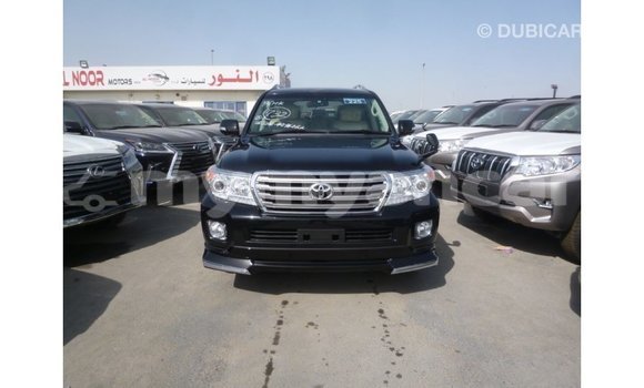 သွင်းကုန် Toyota Land Cruiser Black ကား Import - Dubai Ayeyarwady သွင်းကုန် Toyota Land Cruiser Black ကား Import - Dubai Ayeyarwady