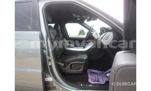 Acheter Import Voiture Land Rover Range Rover Vert à Import - Dubai, #<Region:0x000000000c5121b8> Acheter Import Voiture Land Rover Range Rover Vert à Import - Dubai, #<Region:0x000000000c5121b8>