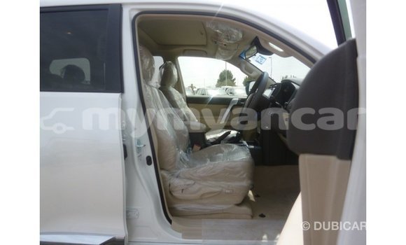 Buy Import Toyota Prado White Car in Import - Dubai in Ayeyarwady Buy Import Toyota Prado White Car in Import - Dubai in Ayeyarwady