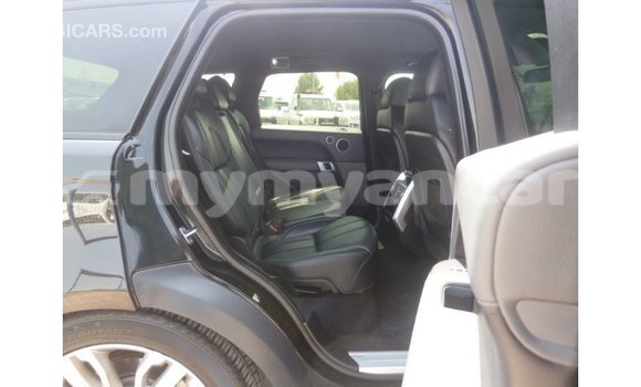 သွင်းကုန် Land Rover Range Rover Black ကား Import - Dubai Ayeyarwady သွင်းကုန် Land Rover Range Rover Black ကား Import - Dubai Ayeyarwady