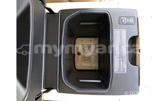 သွင်းကုန် Lexus LX Black ကား Import - Dubai Ayeyarwady သွင်းကုန် Lexus LX Black ကား Import - Dubai Ayeyarwady