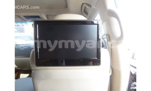 သွင်းကုန် Toyota Land Cruiser Black ကား Import - Dubai Ayeyarwady သွင်းကုန် Toyota Land Cruiser Black ကား Import - Dubai Ayeyarwady