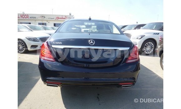 သွင်းကုန် Mercedes-Benz 190 (W201) Blue ကား Import - Dubai Ayeyarwady သွင်းကုန် Mercedes-Benz 190 (W201) Blue ကား Import - Dubai Ayeyarwady