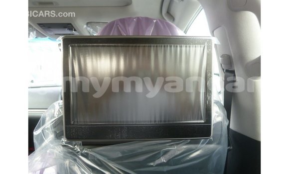 သွင်းကုန် Toyota Land Cruiser Black ကား Import - Dubai Ayeyarwady သွင်းကုန် Toyota Land Cruiser Black ကား Import - Dubai Ayeyarwady