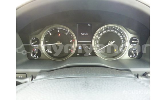 သွင်းကုန် Toyota Land Cruiser Black ကား Import - Dubai Ayeyarwady သွင်းကုန် Toyota Land Cruiser Black ကား Import - Dubai Ayeyarwady