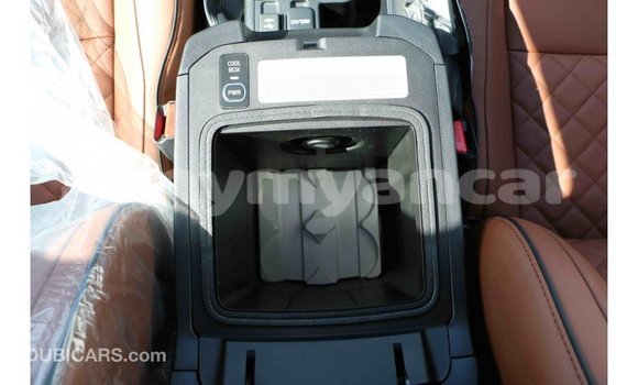 Buy Import Toyota Prado White Car in Import - Dubai in Ayeyarwady Buy Import Toyota Prado White Car in Import - Dubai in Ayeyarwady