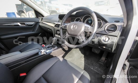 Acheter Import Voiture Mercedes-Benz 200 Blanc à Import - Dubai, #<Region:0x000000000c5121b8> Acheter Import Voiture Mercedes-Benz 200 Blanc à Import - Dubai, #<Region:0x000000000c5121b8>