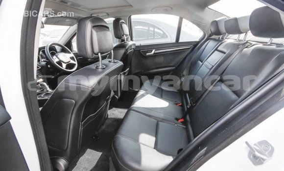 Acheter Import Voiture Mercedes-Benz 200 Blanc à Import - Dubai, #<Region:0x000000000c5121b8> Acheter Import Voiture Mercedes-Benz 200 Blanc à Import - Dubai, #<Region:0x000000000c5121b8>