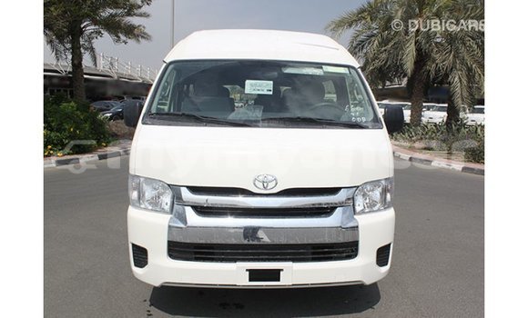 Buy Import Toyota Hiace White Car in Import - Dubai in Ayeyarwady Buy Import Toyota Hiace White Car in Import - Dubai in Ayeyarwady