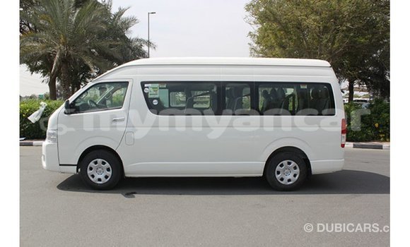 Buy Import Toyota Hiace White Car in Import - Dubai in Ayeyarwady Buy Import Toyota Hiace White Car in Import - Dubai in Ayeyarwady