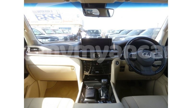 Big with watermark e794578e 3e7e 41ce 9bef c6af108d2ce6