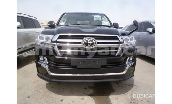 Buy Import Toyota Land Cruiser Black Car in Import - Dubai in Ayeyarwady Buy Import Toyota Land Cruiser Black Car in Import - Dubai in Ayeyarwady