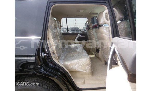 Buy Import Toyota Land Cruiser Black Car in Import - Dubai in Ayeyarwady Buy Import Toyota Land Cruiser Black Car in Import - Dubai in Ayeyarwady
