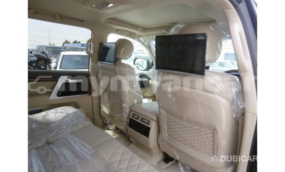 Buy Import Toyota Land Cruiser Black Car in Import - Dubai in Ayeyarwady Buy Import Toyota Land Cruiser Black Car in Import - Dubai in Ayeyarwady