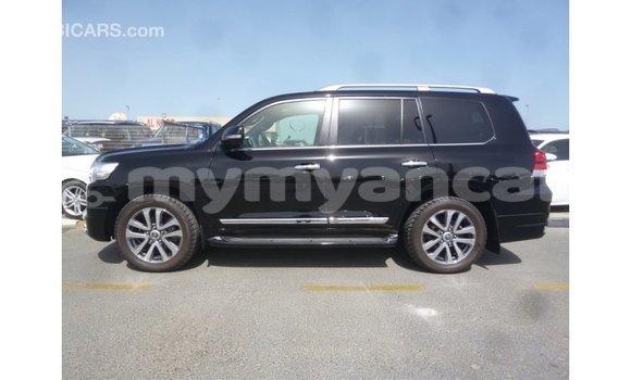Acheter Import Voiture Toyota Land Cruiser Noir à Import - Dubai, #<Region:0x000000000c5121b8> Acheter Import Voiture Toyota Land Cruiser Noir à Import - Dubai, #<Region:0x000000000c5121b8>