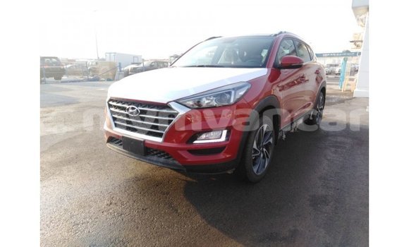 သွင်းကုန် Hyundai Tucson Red ကား Import - Dubai Ayeyarwady သွင်းကုန် Hyundai Tucson Red ကား Import - Dubai Ayeyarwady