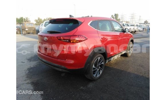 သွင်းကုန် Hyundai Tucson Red ကား Import - Dubai Ayeyarwady သွင်းကုန် Hyundai Tucson Red ကား Import - Dubai Ayeyarwady