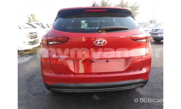 သွင်းကုန် Hyundai Tucson Red ကား Import - Dubai Ayeyarwady သွင်းကုန် Hyundai Tucson Red ကား Import - Dubai Ayeyarwady
