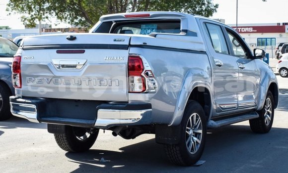 Buy Import Toyota Hilux Other Car in Import - Dubai in Ayeyarwady Buy Import Toyota Hilux Other Car in Import - Dubai in Ayeyarwady