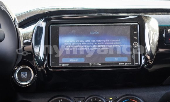 Buy Import Toyota Hilux Other Car in Import - Dubai in Ayeyarwady Buy Import Toyota Hilux Other Car in Import - Dubai in Ayeyarwady