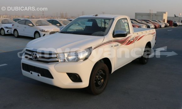 Buy Import Toyota Hilux White Car in Import - Dubai in Ayeyarwady Buy Import Toyota Hilux White Car in Import - Dubai in Ayeyarwady