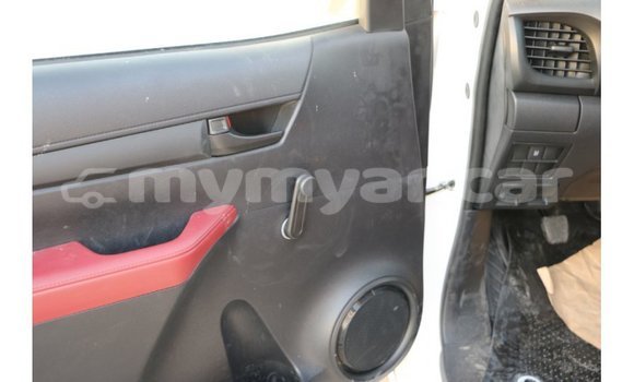 Buy Import Toyota Hilux White Car in Import - Dubai in Ayeyarwady Buy Import Toyota Hilux White Car in Import - Dubai in Ayeyarwady