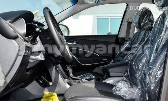 Buy Import Hyundai Santa Fe Black Car in Import - Dubai in Ayeyarwady Buy Import Hyundai Santa Fe Black Car in Import - Dubai in Ayeyarwady
