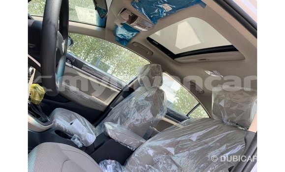 Buy Import Hyundai Elantra White Car in Import - Dubai in Ayeyarwady Buy Import Hyundai Elantra White Car in Import - Dubai in Ayeyarwady