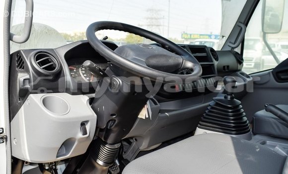 Buy Import Hino 300 Series White Truck in Import - Dubai in Ayeyarwady Buy Import Hino 300 Series White Truck in Import - Dubai in Ayeyarwady