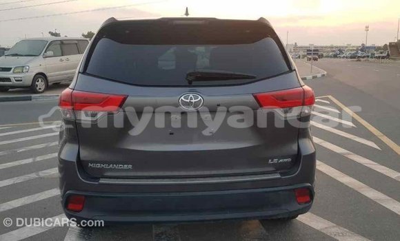 Acheter Import Voiture Toyota Highlander Autre à Import - Dubai, #<Region:0x000000000c5121b8> Acheter Import Voiture Toyota Highlander Autre à Import - Dubai, #<Region:0x000000000c5121b8>