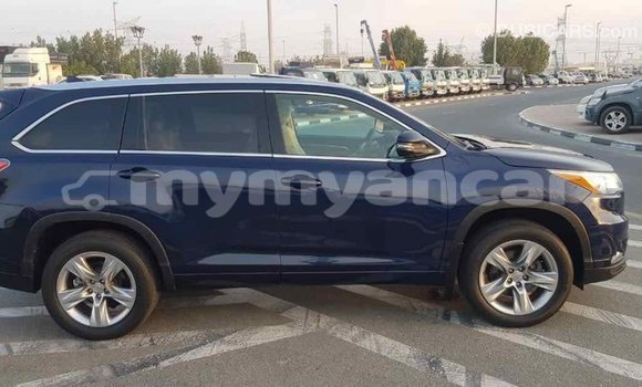 Buy Import Toyota Highlander Blue Car in Import - Dubai in Ayeyarwady Buy Import Toyota Highlander Blue Car in Import - Dubai in Ayeyarwady