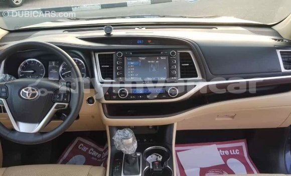 Buy Import Toyota Highlander Blue Car in Import - Dubai in Ayeyarwady Buy Import Toyota Highlander Blue Car in Import - Dubai in Ayeyarwady