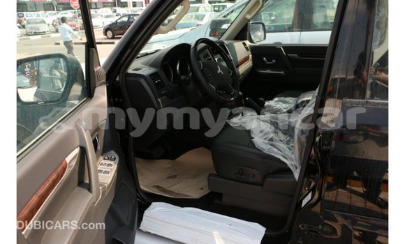 Buy Import Mitsubishi Pajero Black Car in Import - Dubai in Ayeyarwady Buy Import Mitsubishi Pajero Black Car in Import - Dubai in Ayeyarwady