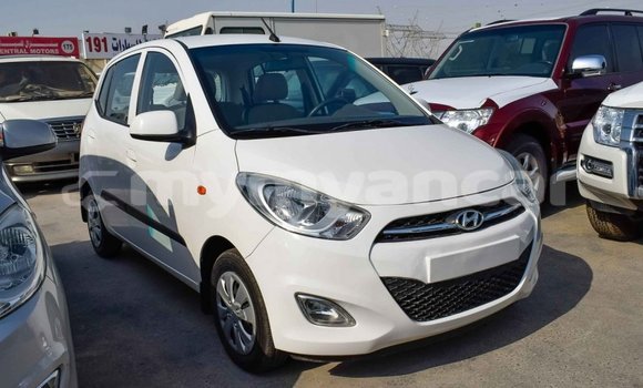 Buy Import Hyundai i10 White Car in Import - Dubai in Ayeyarwady Buy Import Hyundai i10 White Car in Import - Dubai in Ayeyarwady