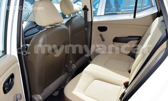 Buy Import Hyundai i10 White Car in Import - Dubai in Ayeyarwady Buy Import Hyundai i10 White Car in Import - Dubai in Ayeyarwady